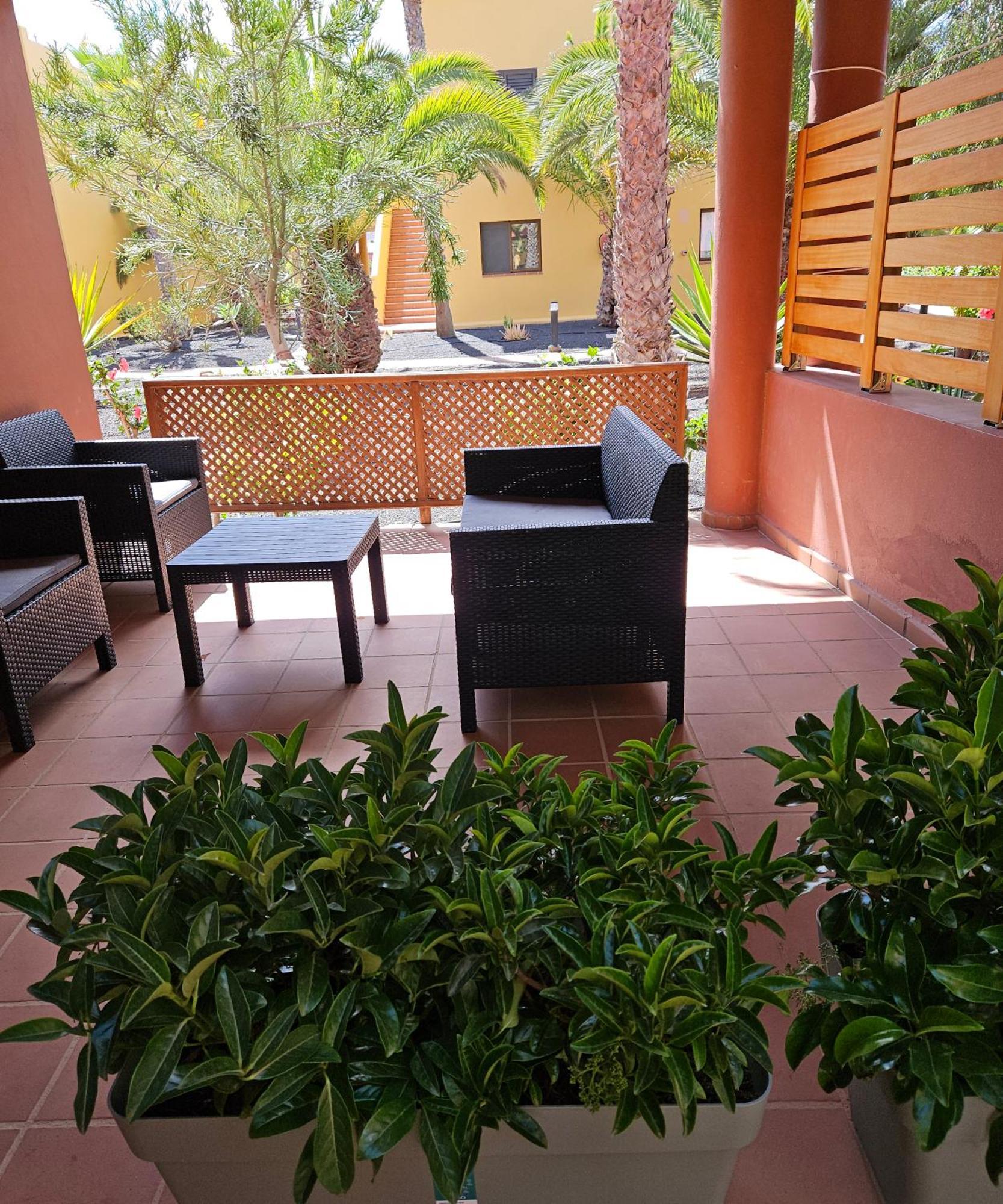 Tamarindo I Piscinas De Agua Salada Apartment Corralejo Exterior photo
